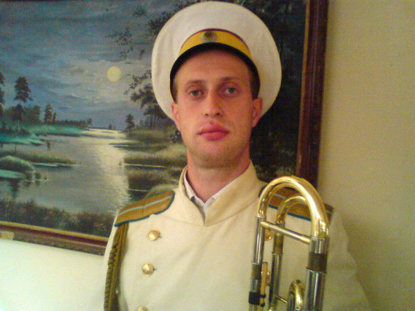 Владимир Захаров