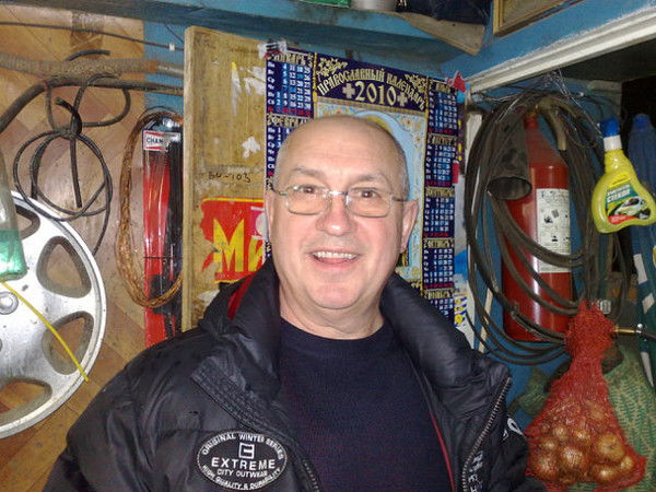 Евгений Азаров