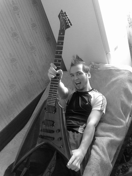 Юрий Артёмов