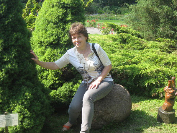 Елена Николаева