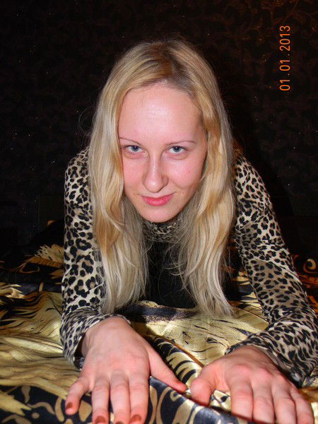 Лена Колентарова