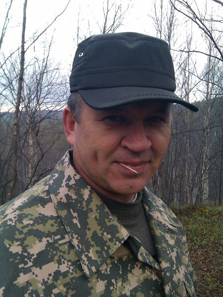 Олег Толстопятов