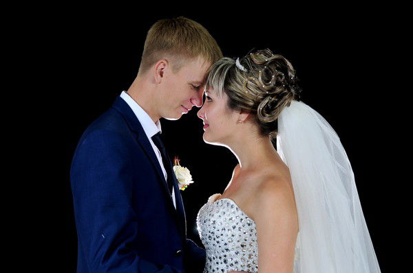 Виктор Авижич