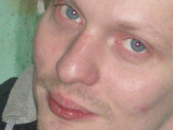 Артем Расюк