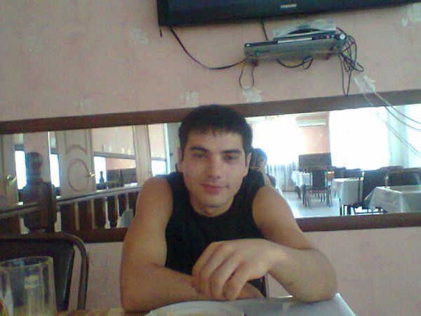 **кавказец** Жи Есть