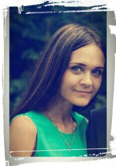 Оля Петрова