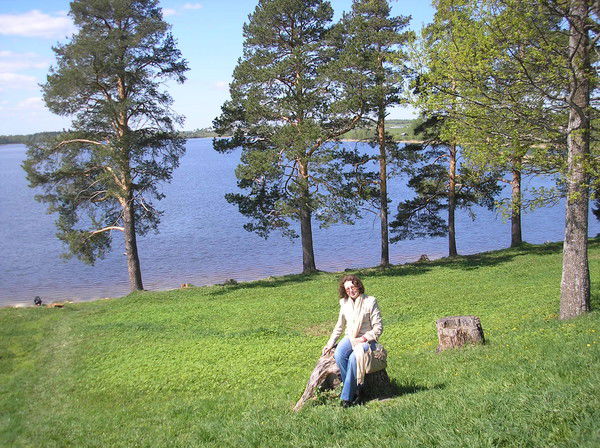 Марина Серова