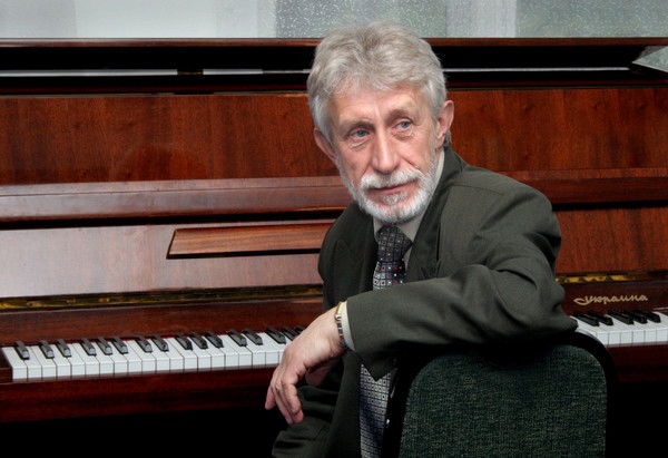 Анатолий Воскресенский