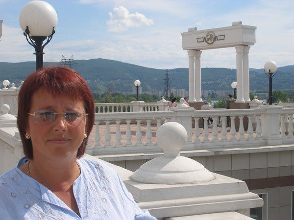 Елена Карелина