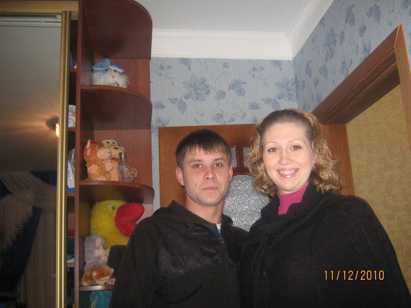 Константин Мельников