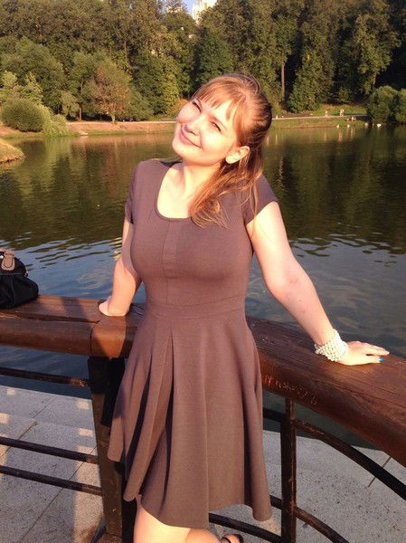 Елена Опарина