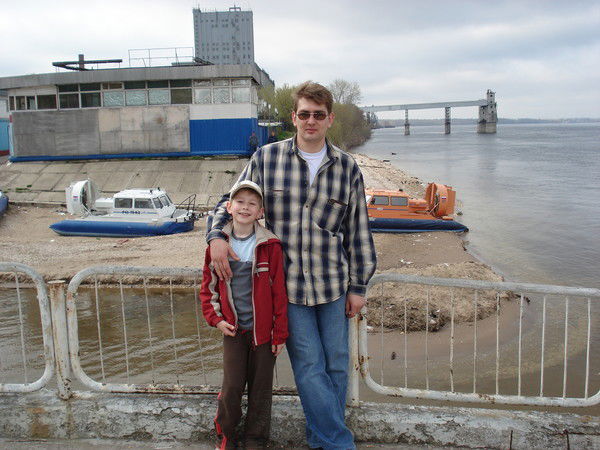 Виктор Бурашников