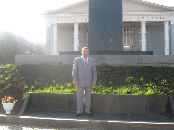 Александр Михайлов