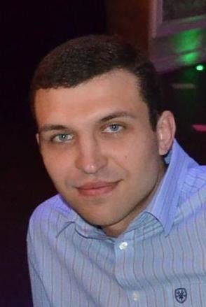 Артем Медников