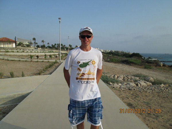 Андрей Золин