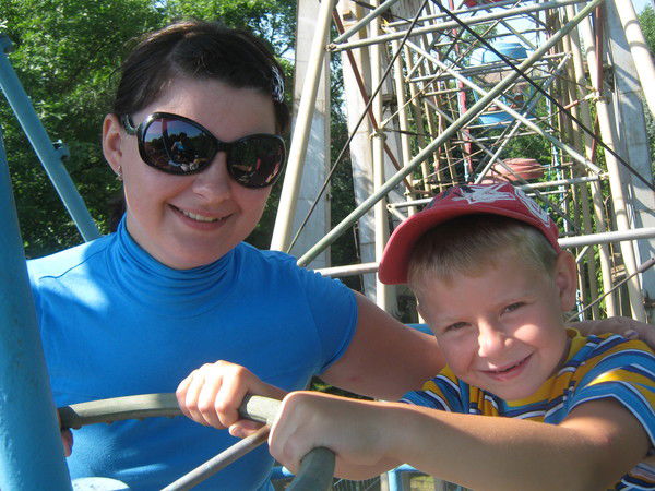 Яна Лужкова