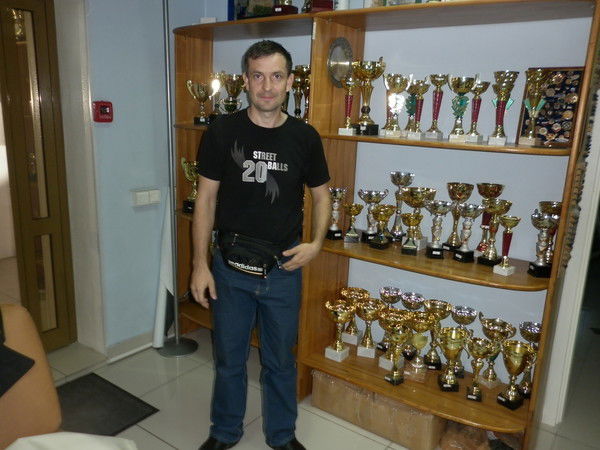 Владимир Крестелёв