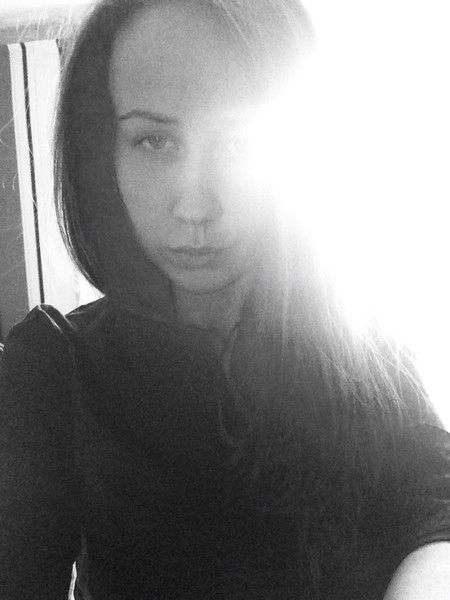 Анна Власова