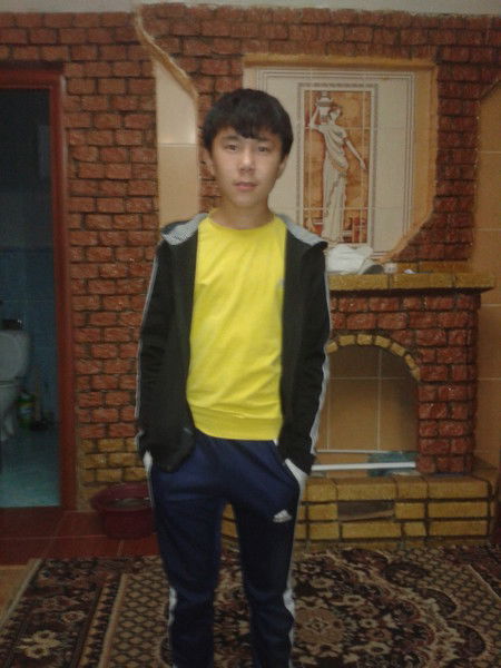 Аслан Аманжолов