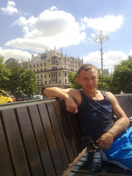 Александр Суриков