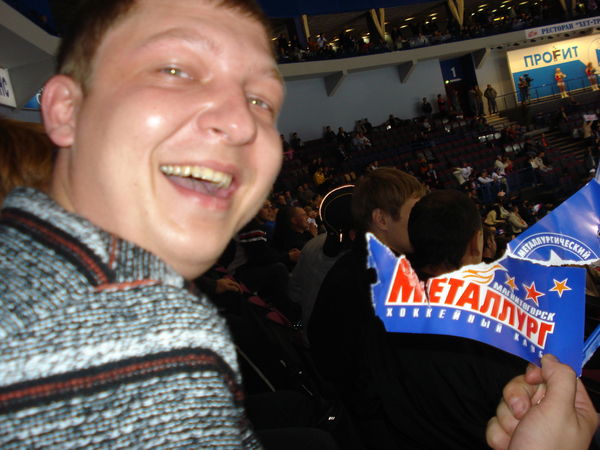 Антон Мартынов