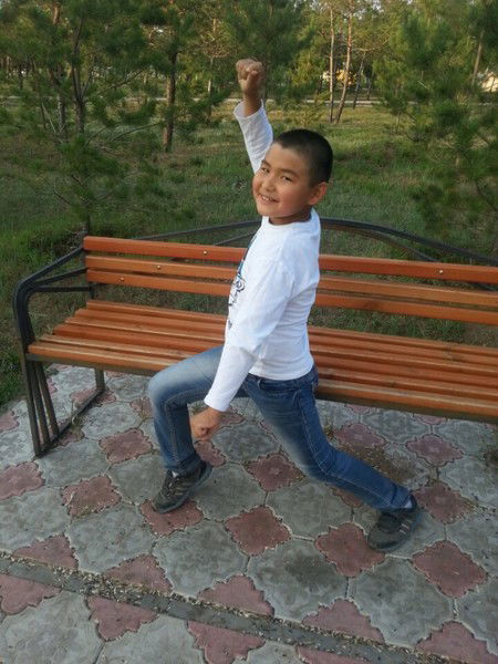 Алланур Искаков