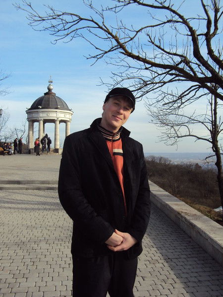 Владимир Лошкарев