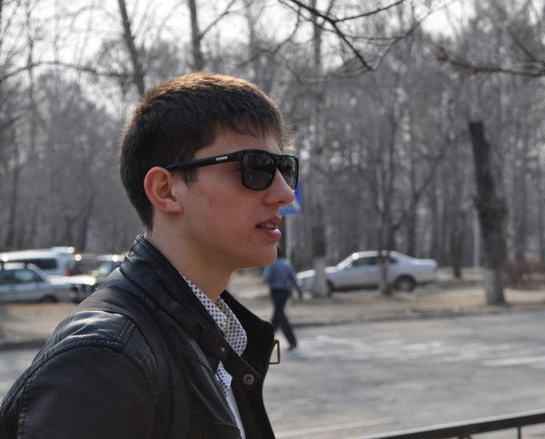 ***alexander Broshkov***