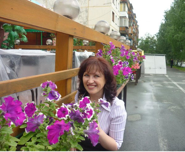 Елена Полякова