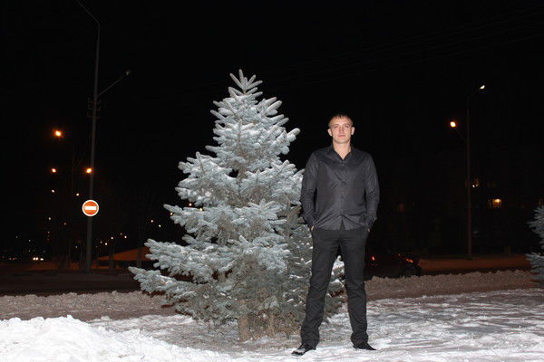 Олег Левченко