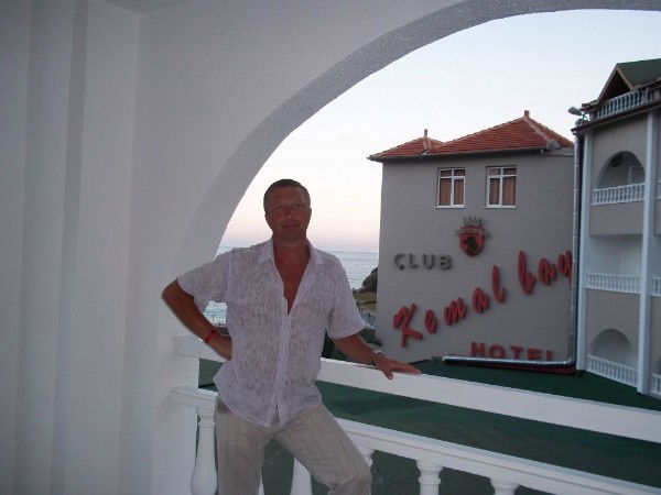 Александр Слабуков