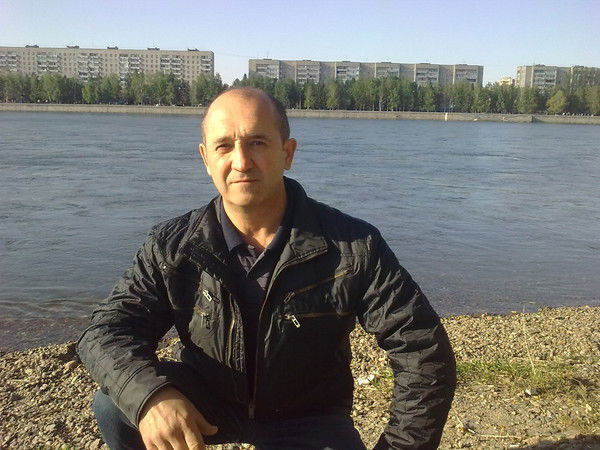 Николай Сапижак