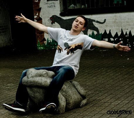 Неизвестно Неизвестно