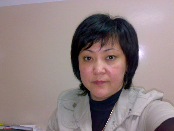 Валя Айпанова