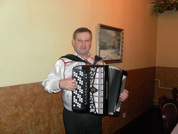 Александр Русанов