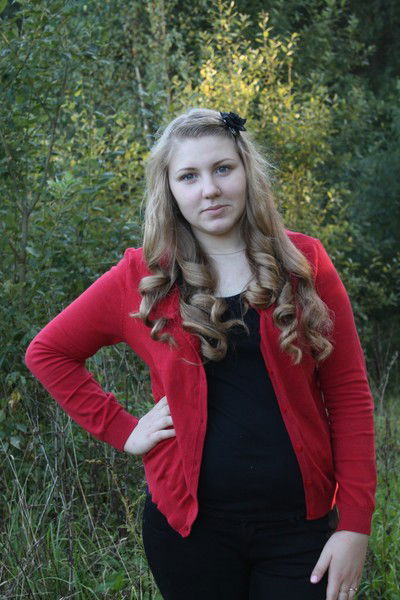 Полина Царькова