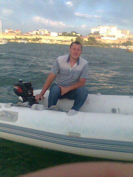 Роман Павлушенко