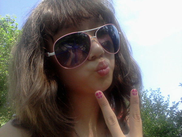 (*4Uvixa*) (*natyраlьная*)