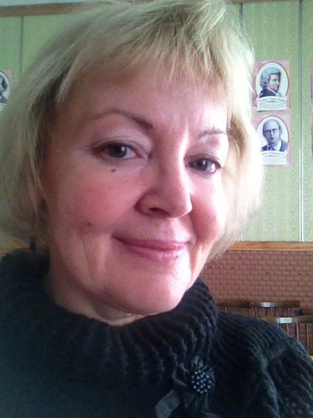 Елена Демура