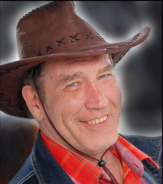 Дмитрий Садовников