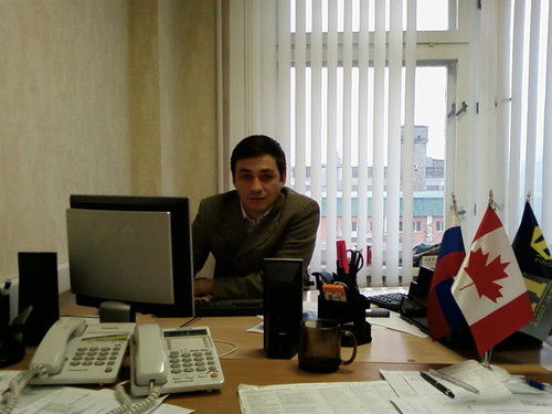 Денис Колбин