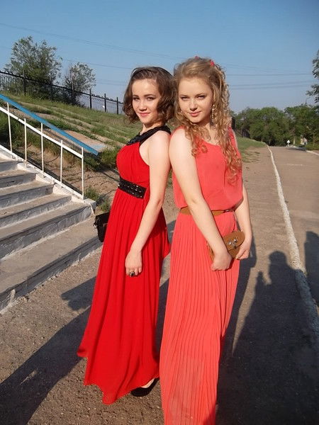 Оксана ....))))