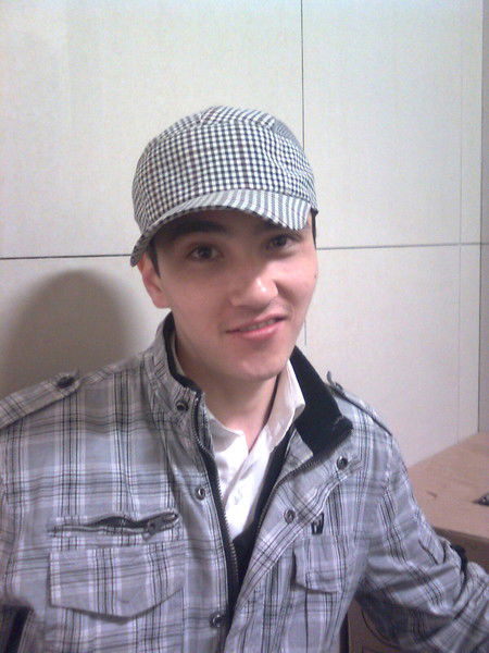 Дармен Султанов