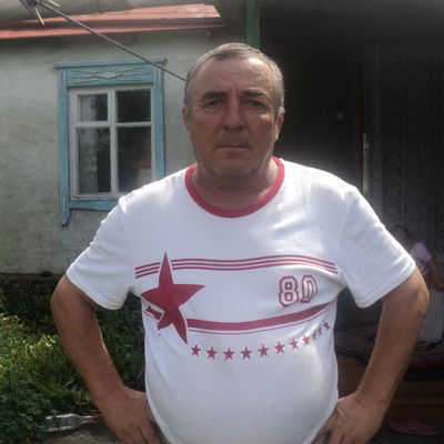 Александр Назаров