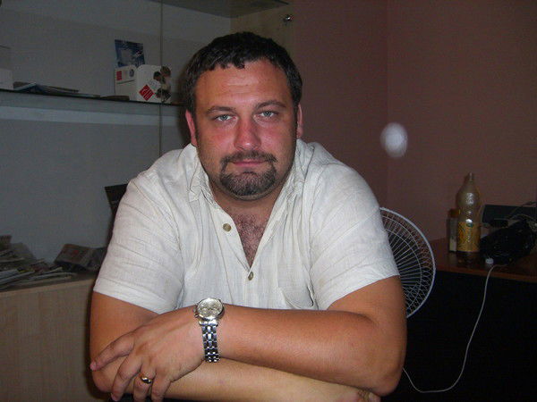 Олег Сафонов