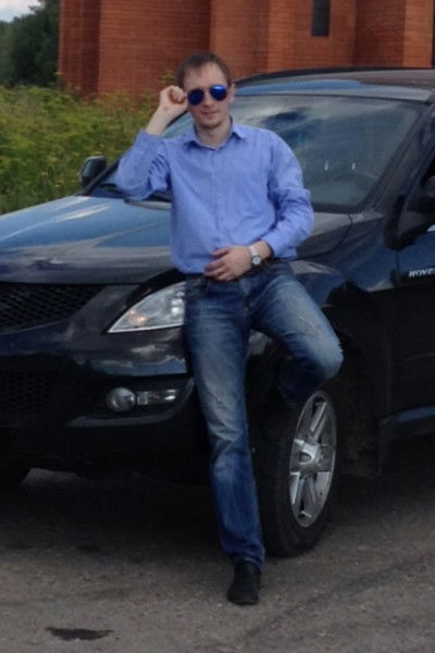 Роман Кухарев