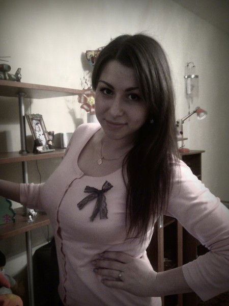 Анюта Богоева