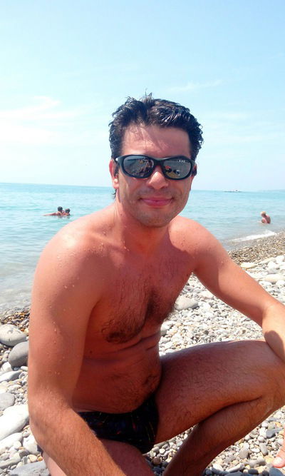 Александр Литвинов