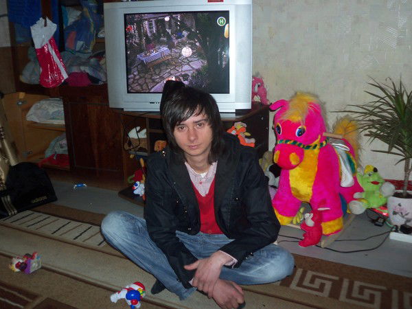 Анатолий Борисенко