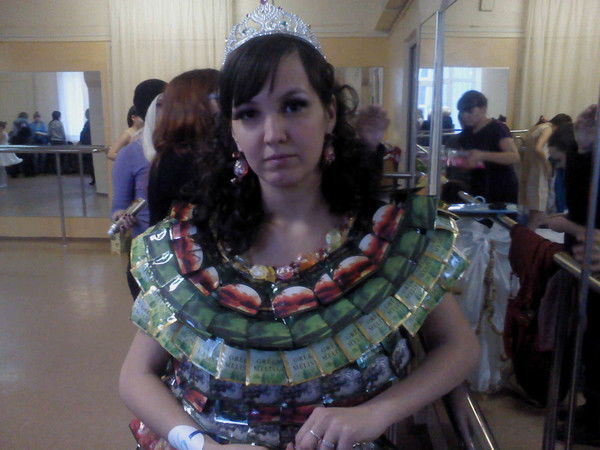 Олесечка Попова